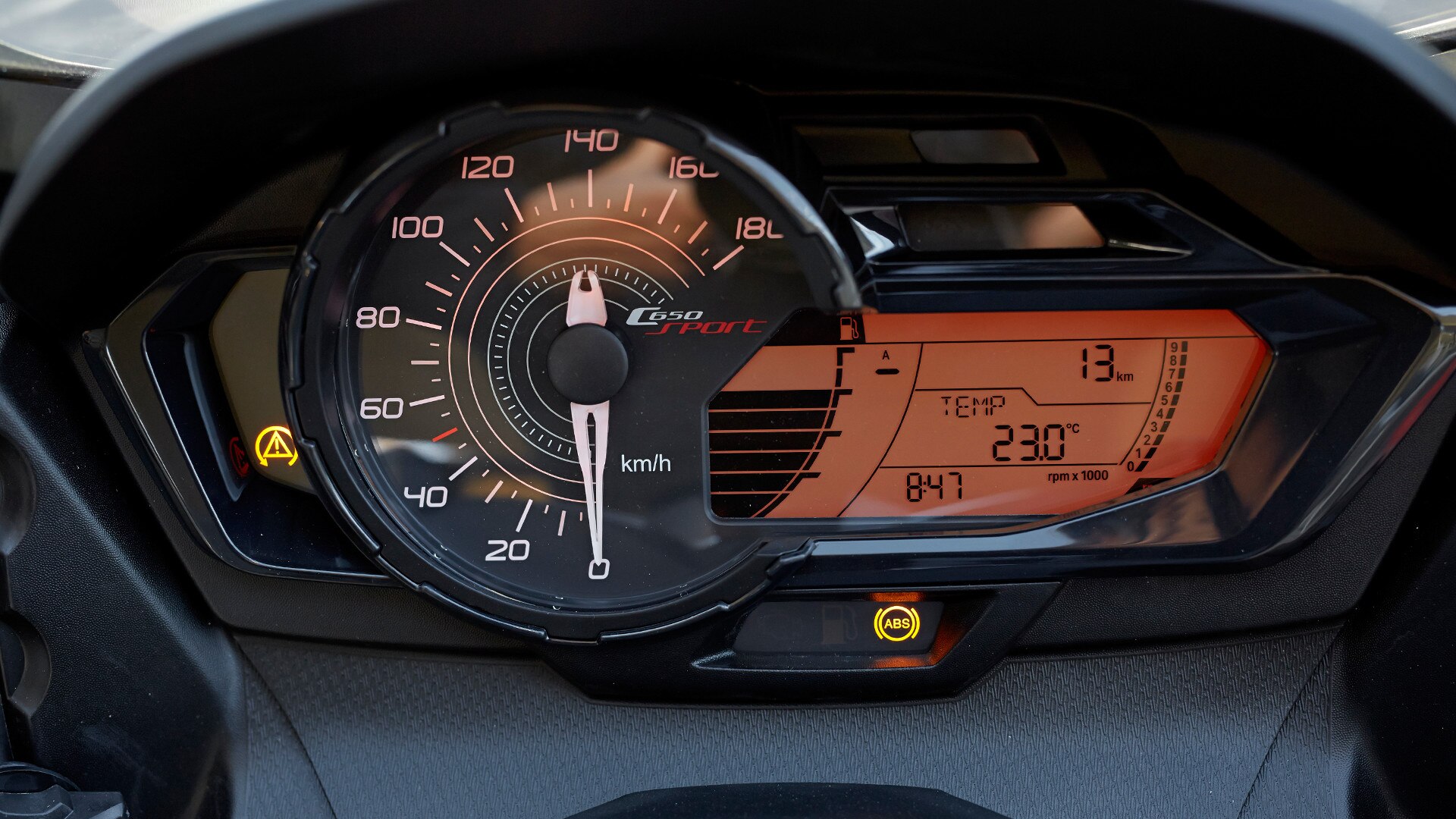 Cuadro de instrumentos de la C 650 Sport